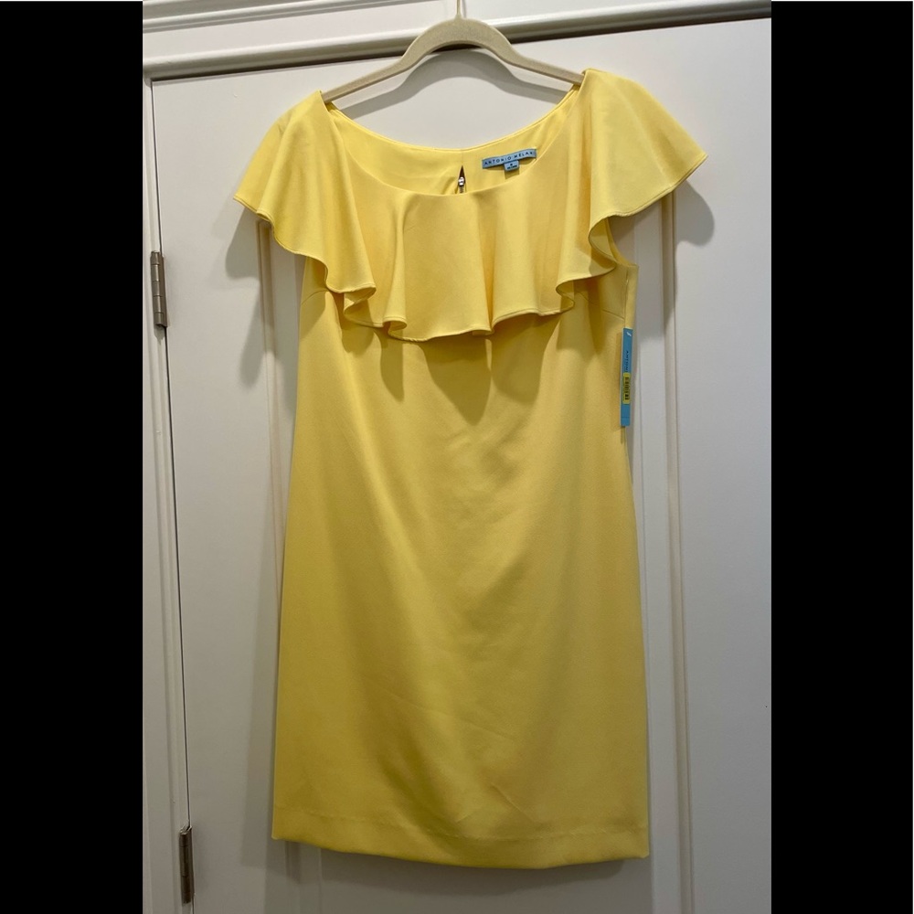Antonio Melani, classy yellow dress,
size 8, fluttering overlay on neckline